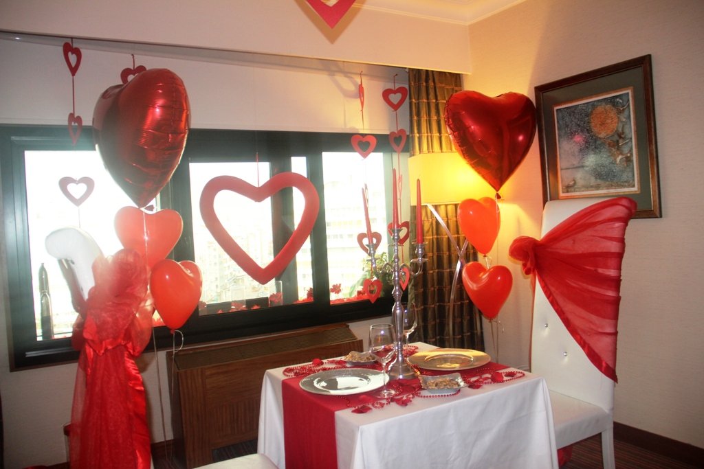 İzmir Otel Odası Süsleme Evlenme Teklifi Organizasyonu İzmir Organizasyon